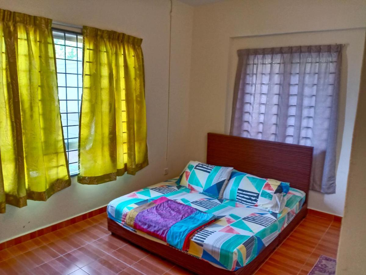 Sunshine Bay Resort ポートディクソン エクステリア 写真