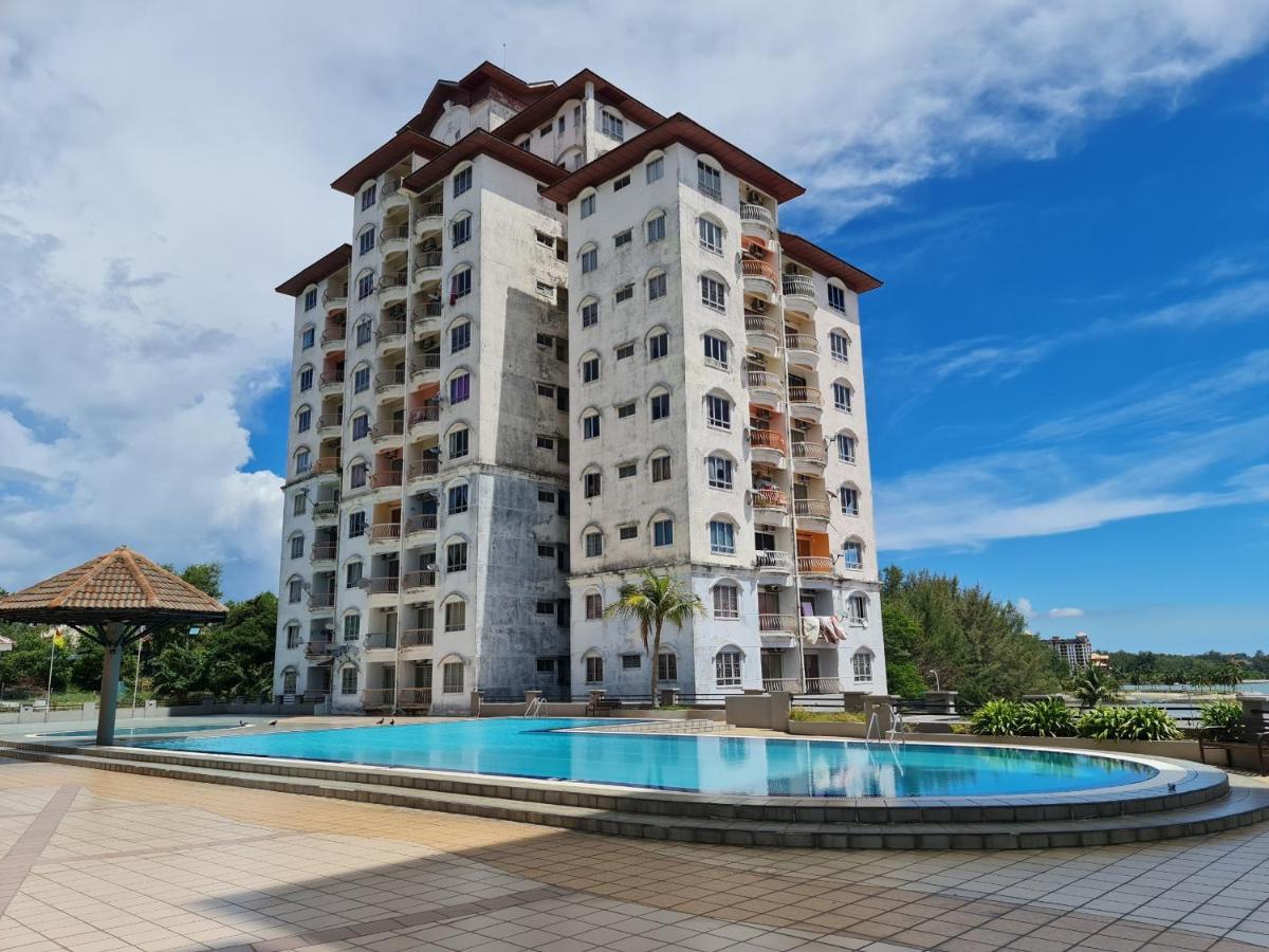 Sunshine Bay Resort ポートディクソン エクステリア 写真