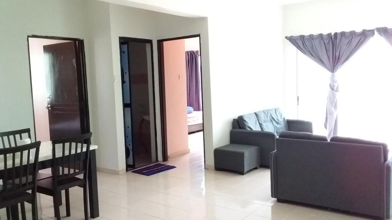 Sunshine Bay Resort ポートディクソン エクステリア 写真